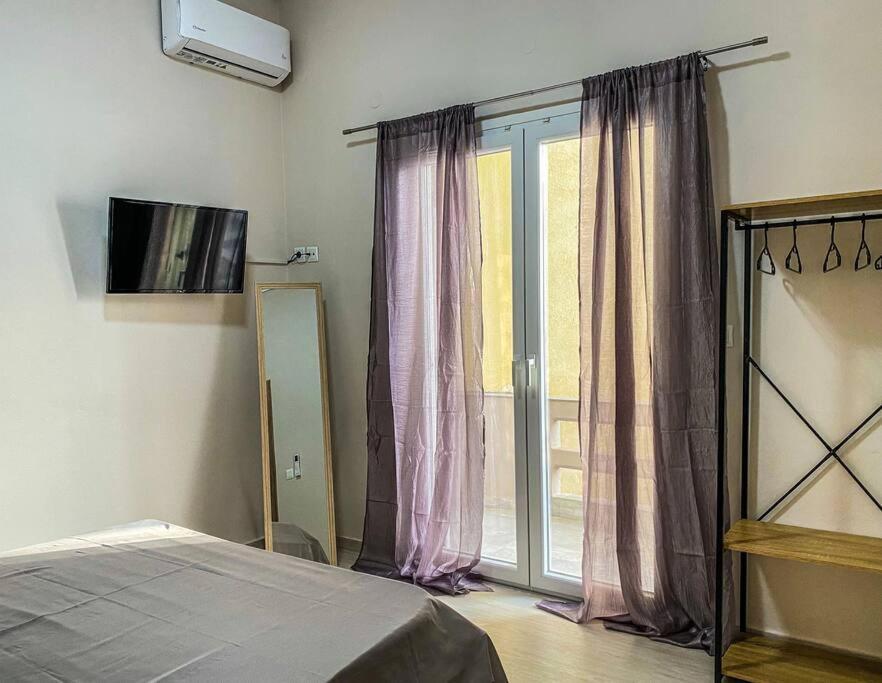 Poseidon'S Bayview Apartment Kitriai Bagian luar foto